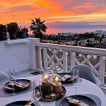 아파트 Sunshine Escape With Ocean View 아데제