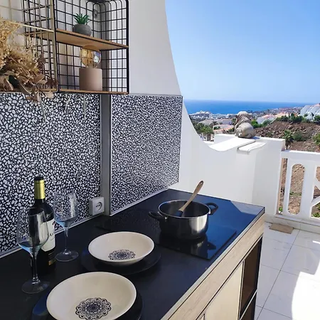 Daire Sunshine Escape With Ocean View *