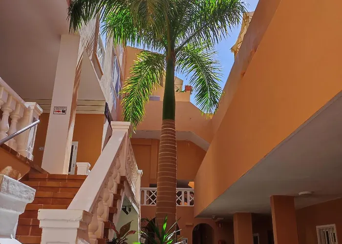 Sunshine Escape With Ocean View Apartment *