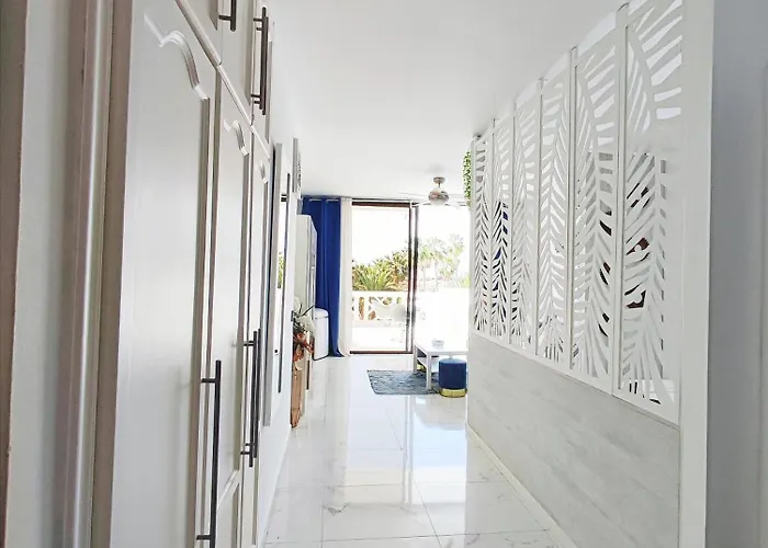 公寓 Sunshine Escape With Ocean View