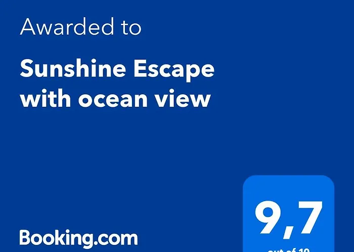 Sunshine Escape With Ocean View *